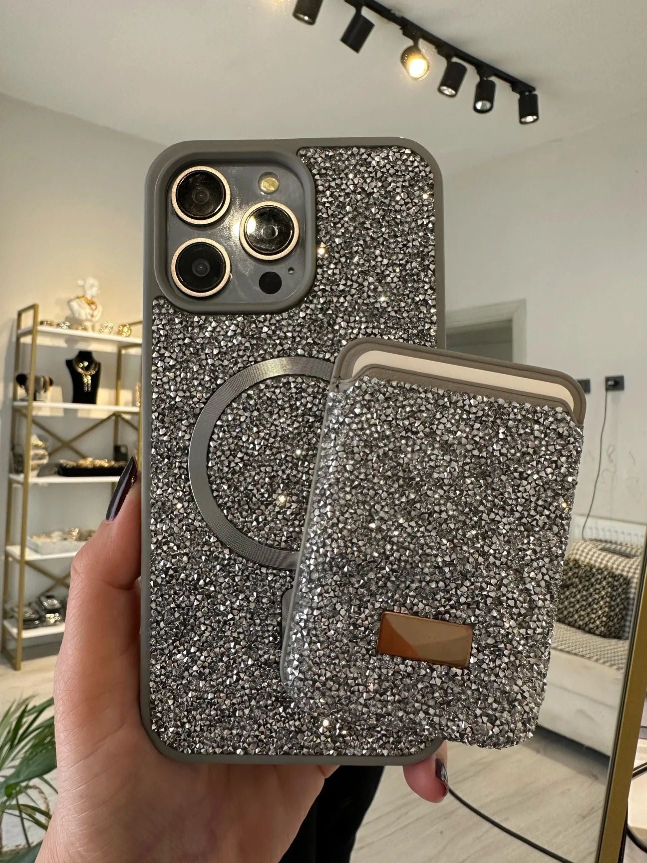 Diamond Gümüş Taşlı Telefon Kılıfı Ve Magsafe Kredi Kartlık